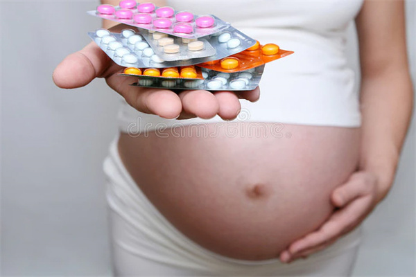 备孕难题揭秘：哪些人群更适合试管婴儿？探索最佳孕育路径